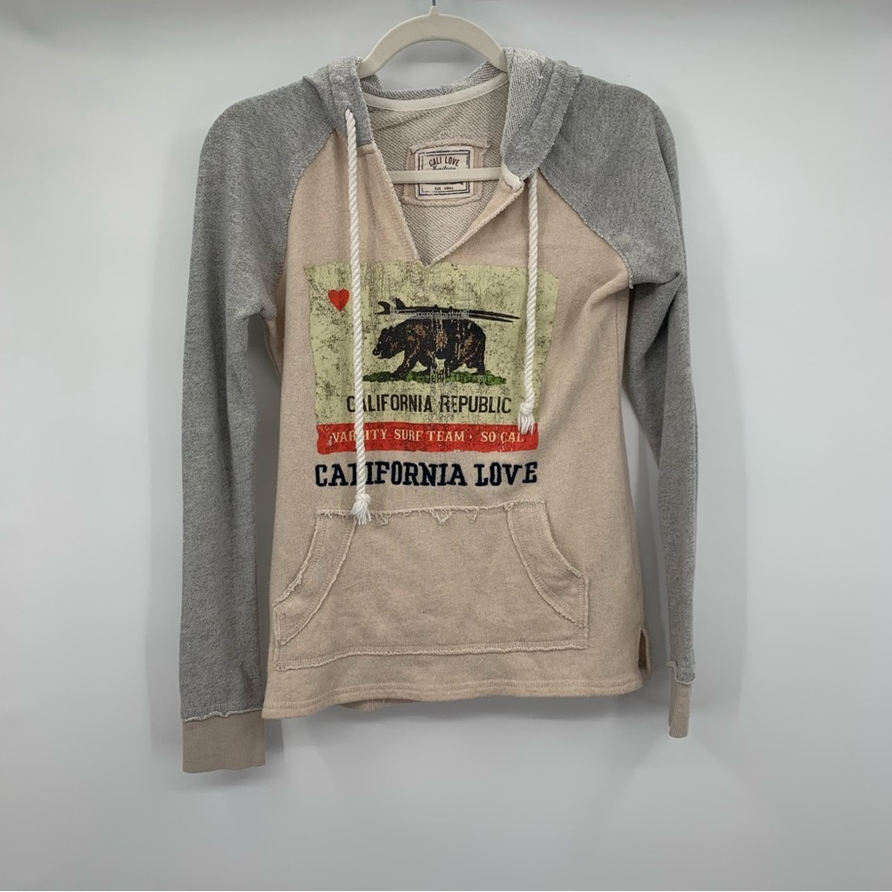 Cali Love Heritage Sweatshirt Size S